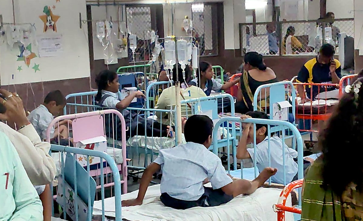 महाराष्ट्र: ठाणे में मध्याह्न भोजन खाने से 45 बच्चे बीमार, स्कूल प्रबंधन के खिलाफ प्राथमिकी दर्ज