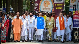 धार्मिक स्वतंत्रता पर अमेरिकी आयोग की विशेष रिपोर्ट में मोदी और अमित शाह का नाम शामिल