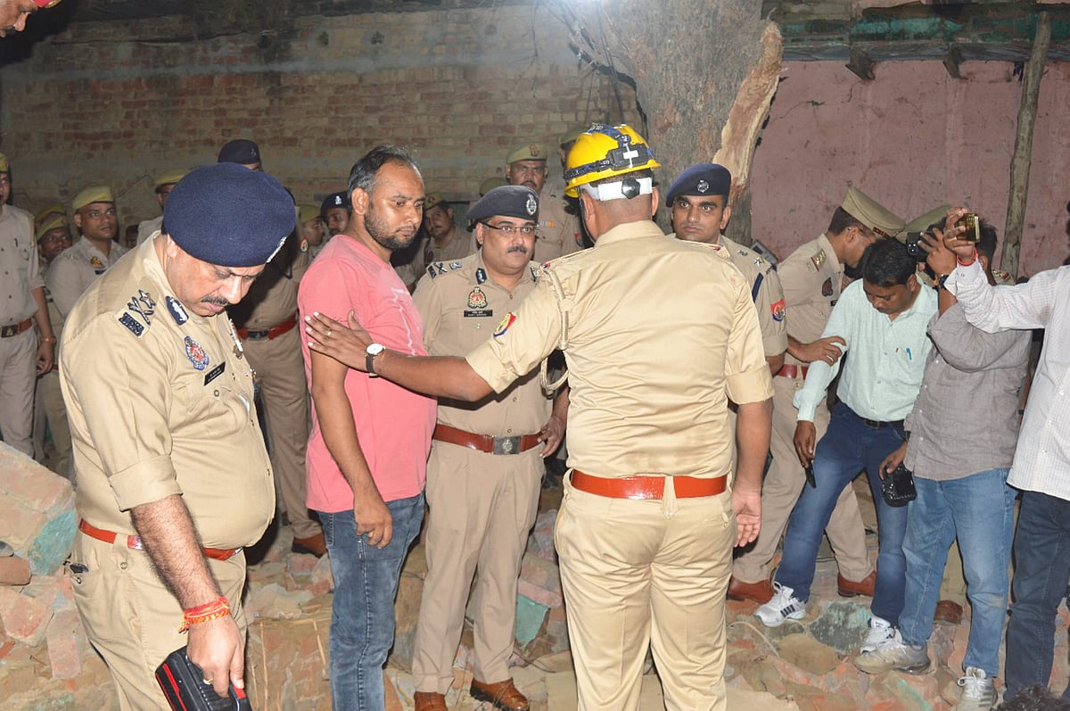 उत्तर प्रदेश: बरेली में पटाखा फैक्टरी में विस्फोट होने से तीन लोगों की मौत, कई घायल, कई मकानों को नुकसान