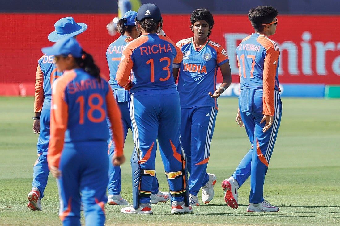 महिला टी20 विश्व कप: भारत ने पाकिस्तान को 105 रन पर रोका, अरुंधति रेड्डी ने 3 विकेट लेकर तोड़ी कमर