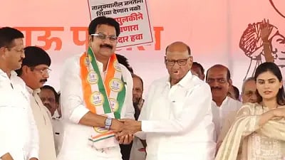 महाराष्ट्र चुनाव से पहले पूर्व बीजेपी नेता एनसीपी (एसपी) में शामिल, हाल ही में शरद पवार से मिले थे हर्षवर्धन पाटिल