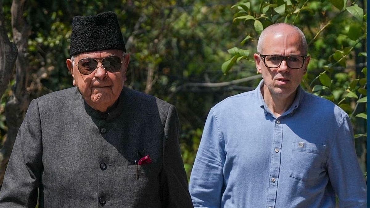 J&K Election Result: जम्मू-कश्मीर के सीएम होंगे उमर अब्दुल्ला, फारूक अब्दुल्ला ने किया ऐलान