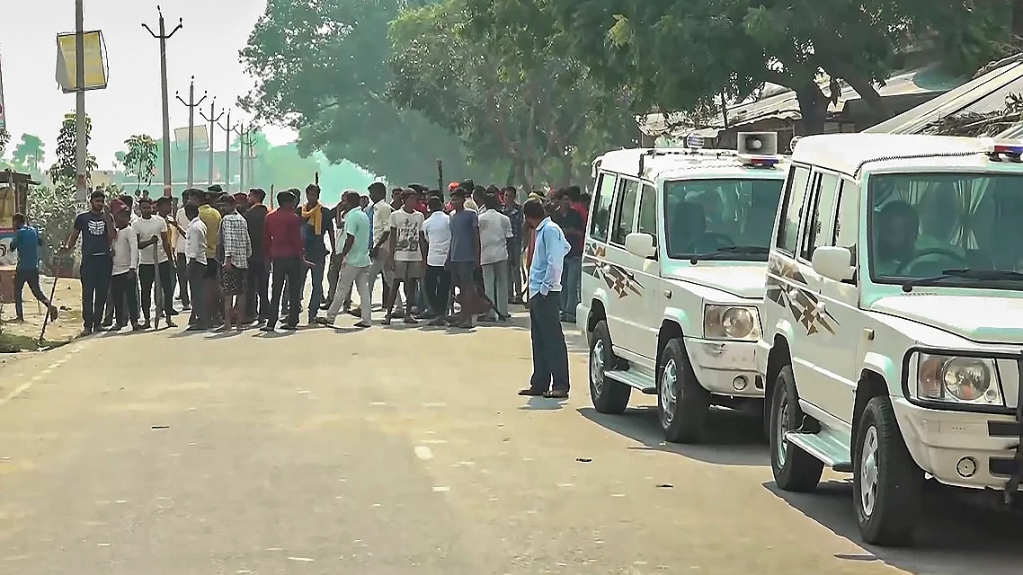 बहराइच हिंसा में प्रियंका गांधी ने सीएम से तत्काल कार्रवाई की मांग की, कहा- प्रशासन का निष्क्रिय होना दुर्भाग्यपूर्ण