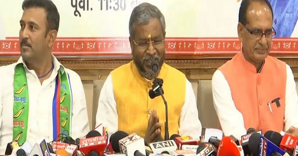 झारखंड चुनाव: BJP ने 66 उम्मीदवारों की पहली लिस्ट जारी की, धनवार से बाबूलाल मरांडी, सरायकेला से चंपाई सोरेन को टिकट