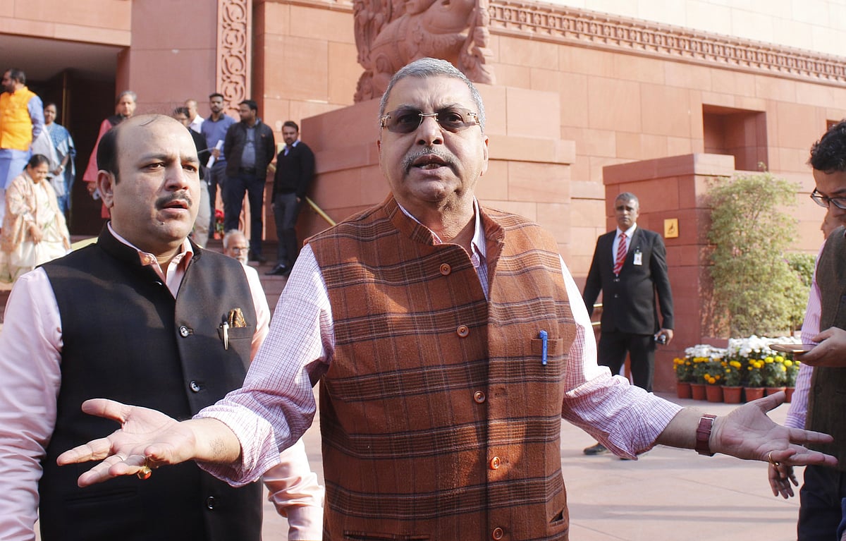 वक्फ बिल को लेकर JPC की बैठक में कल्याण बनर्जी और BJP सांसद में झड़प, JPC से सस्पेंड हुए TMC सांसद