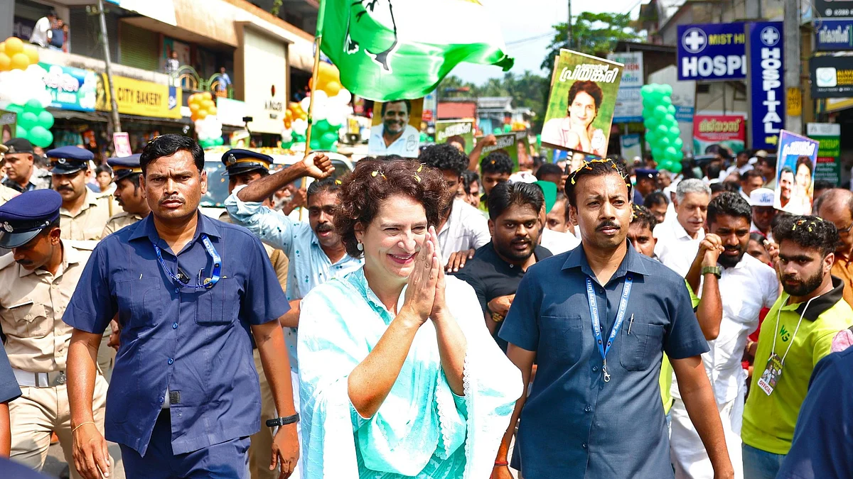 प्रियंका गांधी ने केंद्र सरकार पर निशाना साधा।