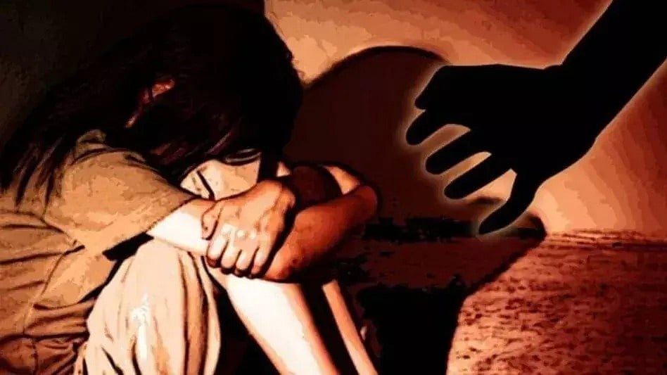 गाजियाबाद में नौवीं कक्षा की छात्रा से रेप, घर घुसकर चार नाबालिगों ने किया दुष्कर्म