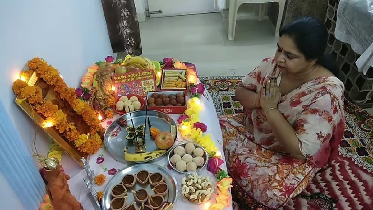 दिवाली पर ऐसे करें लक्ष्मी-गणेश पूजन, इन बातों का रखें खास ध्यान