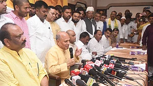 नीतीश के पूर्व करीबी आरसीपी सिंह ने बीजेपी भी छोड़ा, 'आप सबकी आवाज' नाम की नई पार्टी बनाई