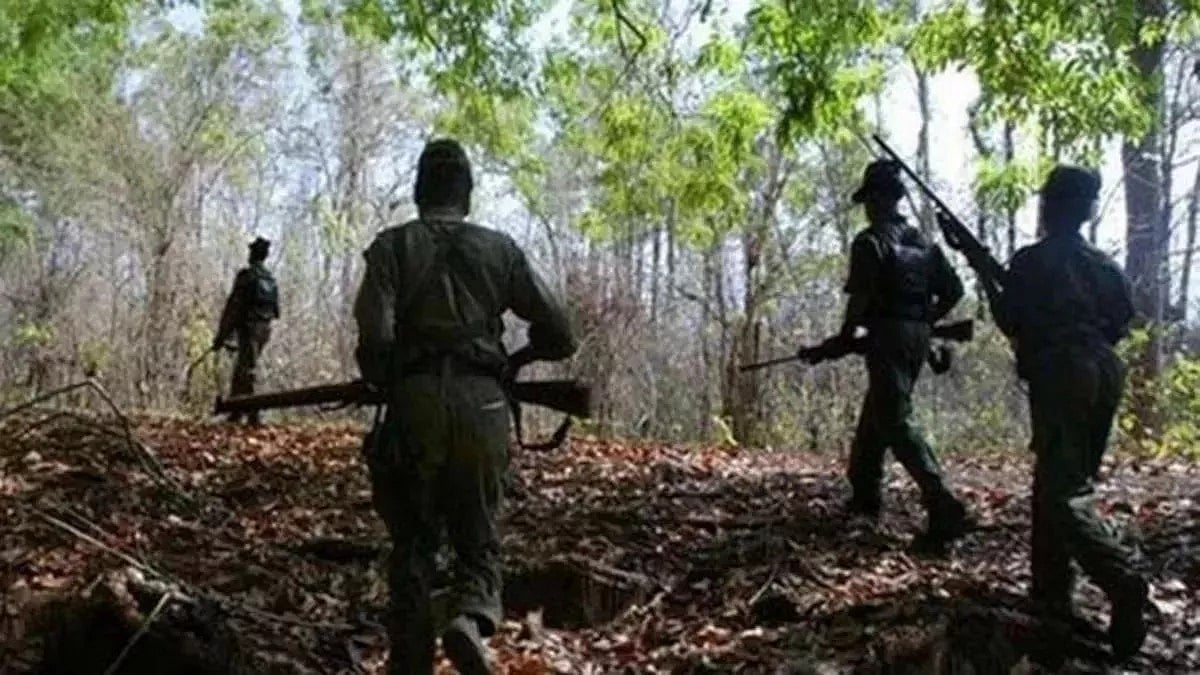 छत्तीसगढ़ में नक्सलियों के खिलाफ बड़ा एक्शन, सुरक्षाबलों ने 5 को किया ढेर, कई घायल, गोलीबारी जारी