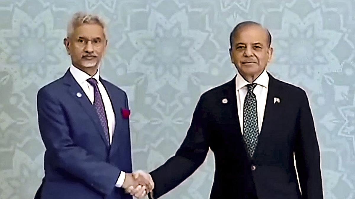 अगर SCO बैठक में जा सकते हैं विदेश मंत्री, तो पाकिस्तान में चैंपियंस ट्रॉफी का बहिष्कार करने का तर्क क्या है!