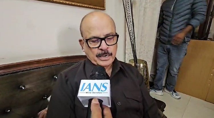 विनोद तावड़े पर लगे पैसे बांटने के आरोप को लेकर तारिक अनवर बोले, 'बीजेपी ऐसे ही तंत्र पर विश्वास करती है'