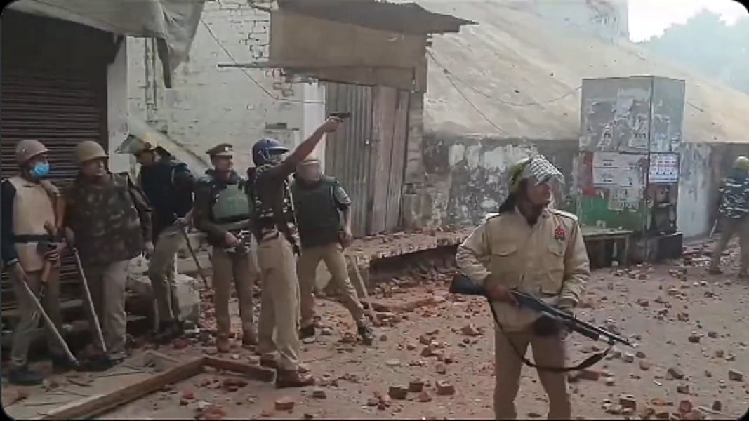 संभल जामा मस्जिद कमेटी प्रमुख ने प्रशासन पर लगाए गंभीर आरोप, ADM-CO को बताया जिम्मेदार, पुलिस ने की पूछताछ