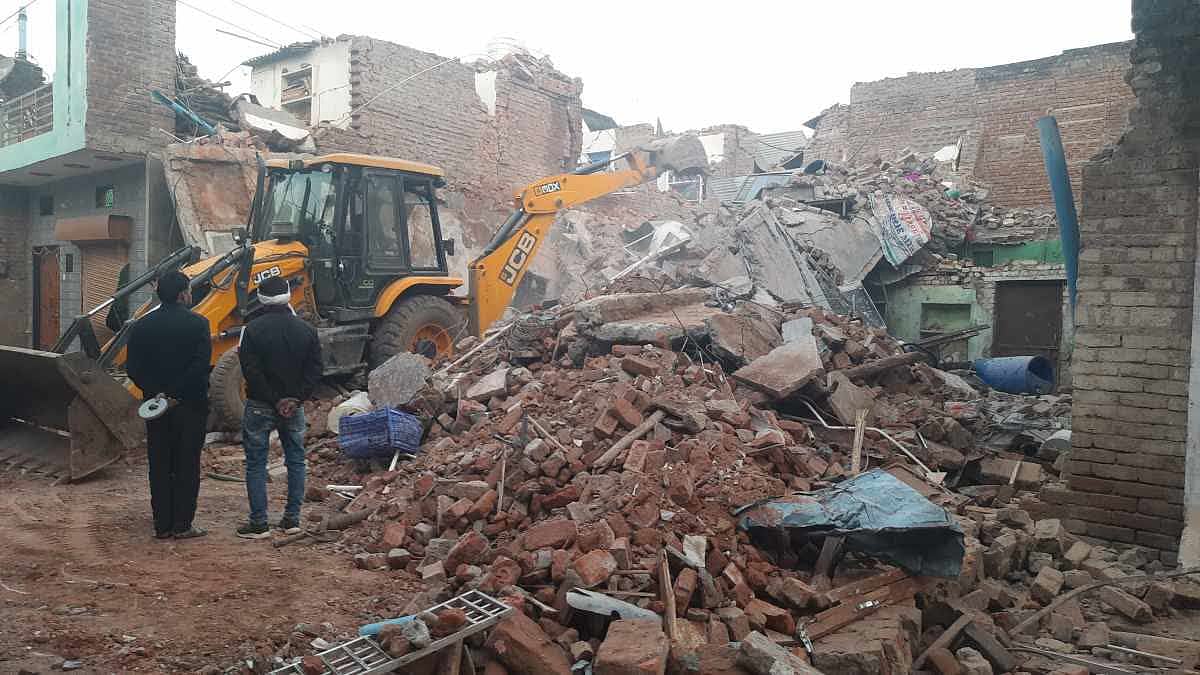 मध्य प्रदेश: धमाके से दहला मुरैना, तीन मकान ढहे, 2 लोगों की मौत, 5 घायल