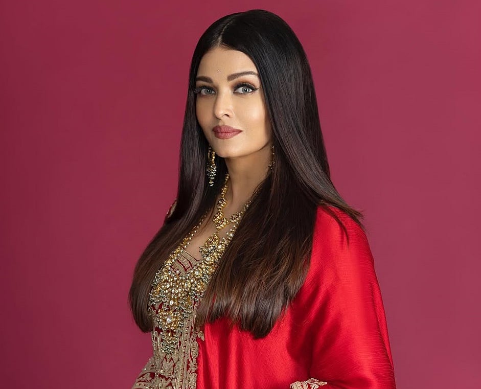 सिनेजीवन: तलाक की खबरों के बीच ऐश्वर्या ने शोषण के खिलाफ उठाई आवाज और ‘लवली लोला’ में हुई नई अभिनेत्री की एंट्री 