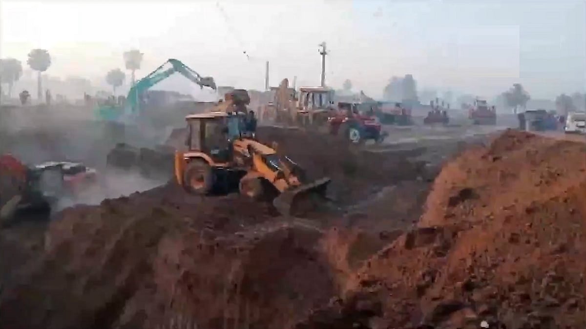 राजस्थान के दौसा में 160 फीट गहरे बोरवेल में गिरा मासूम, रेस्क्यू ऑपरेशन जारी