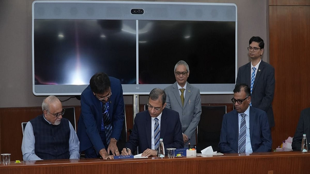 संजय मल्होत्रा ​​ने RBI के 26वें गवर्नर के रूप में संभाला कार्यभार