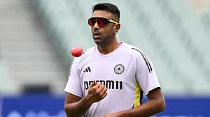 खेल: ODI क्रिकेट के भविष्य को लेकर निश्चित नहीं हैं अश्विन और ऑस्ट्रेलिया ने T20 WC के लिए स्पिनरों पर जताया भरोसा