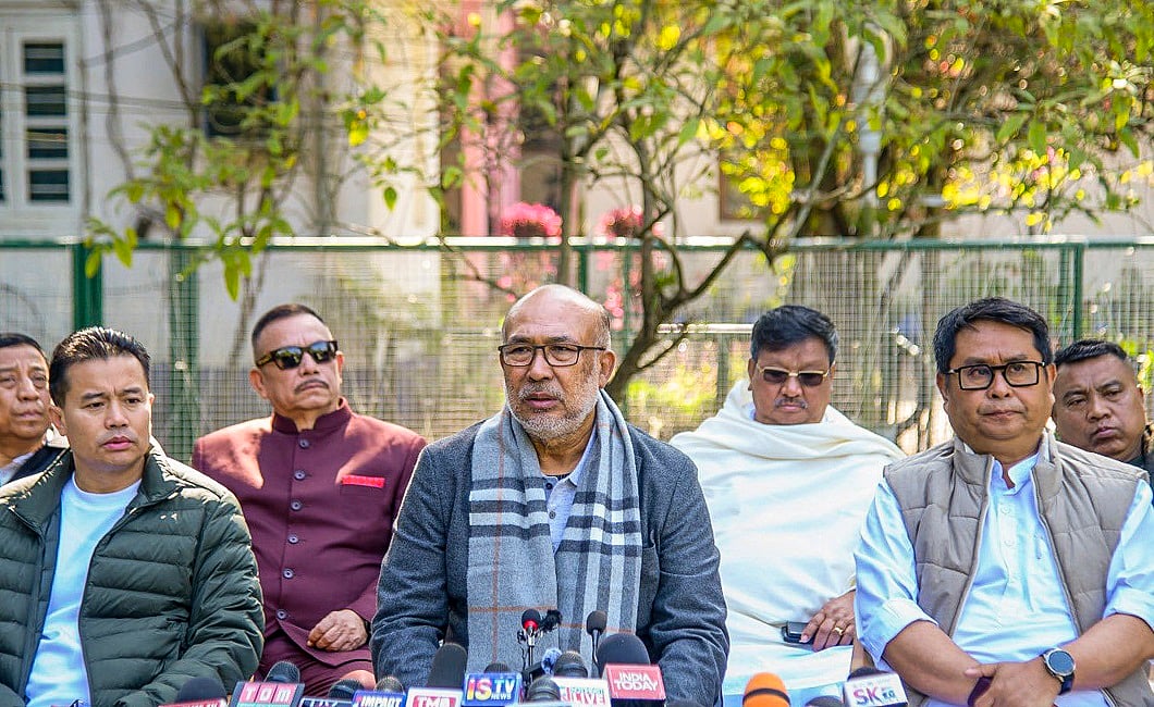 मणिपुर में डेढ़ साल से जारी हिंसा के लिए मुख्यमंत्री ने माफी मांगी, पिछली गलतियों को भूलने का आग्रह किया