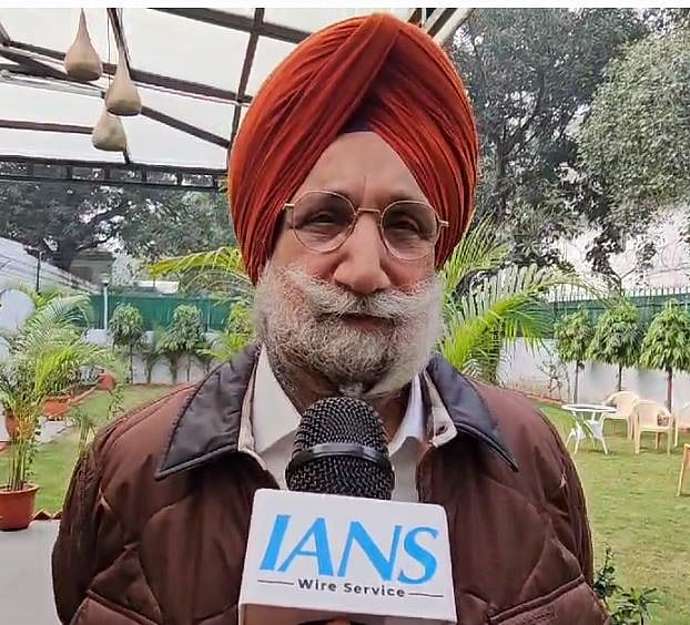 पूर्व पीएम मनमोहन स‍िंह के नाम पर बनाया जाना चाह‍िए स्कूल ऑफ इकोनॉमिक्स इंस्टीट्यूट; सुखजिंदर सिंह रंधावा की मांग