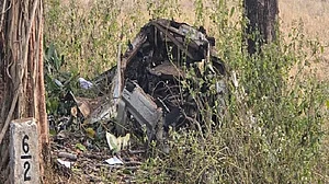 छत्तीसगढ़ में नक्सलियों ने सुरक्षाबलों के वाहन को उड़ाया, DRG के 8 जवान शहीद, चालक की भी मौत