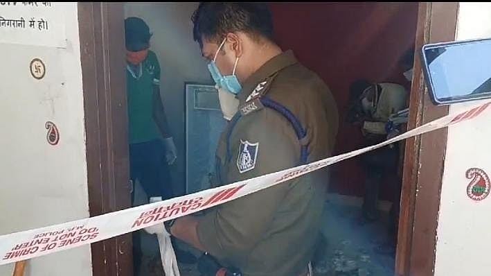 मध्य प्रदेश: देवास में दिल दहलाने वाली घटना, फ्रिज में मिला महिला का शव, किराएदार की तलाश जारी