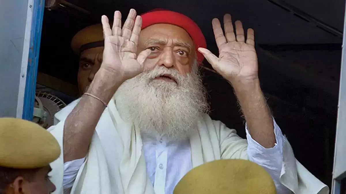 आसाराम अंतरिम जमानत पर रिहा, जोधपुर आश्रम लौटे, भक्तों से मिलने पर कोर्ट ने लगाई है रोक