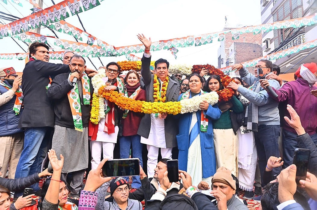 दिल्ली चुनावः प्रदेश कांग्रेस अध्यक्ष देवेंद्र यादव ने बादली से नामांकन किया, बोले- बदलाव के लिए होगा वोट