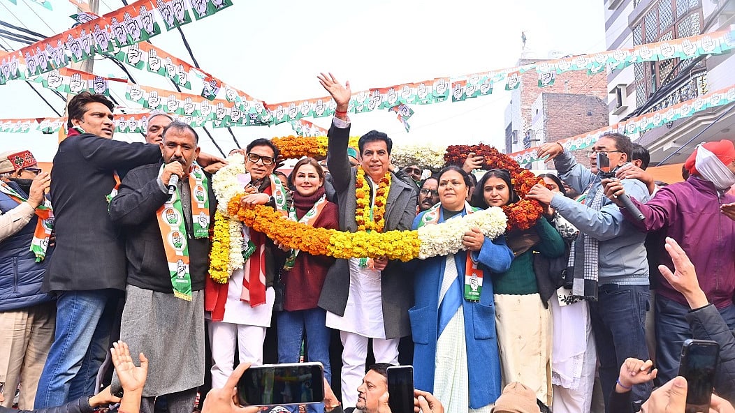 दिल्ली कांग्रेस अध्यक्ष देवेंद्र यादव ने बादली से नामांकन किया, बोले- बदलाव के लिए होगा वोट