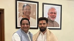 दिल्ली विधानसभा चुनाव: लोक जनशक्ति पार्टी ने देवली सीट से दीपक तंवर वाल्मीकि को बनाया उम्मीदवार