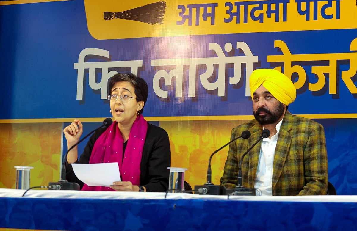 दिल्ली चुनाव: गहराता जा रहा है जल संकट पर विवाद, चुनाव आयोग ने आतिशी और मान को बुलाया
