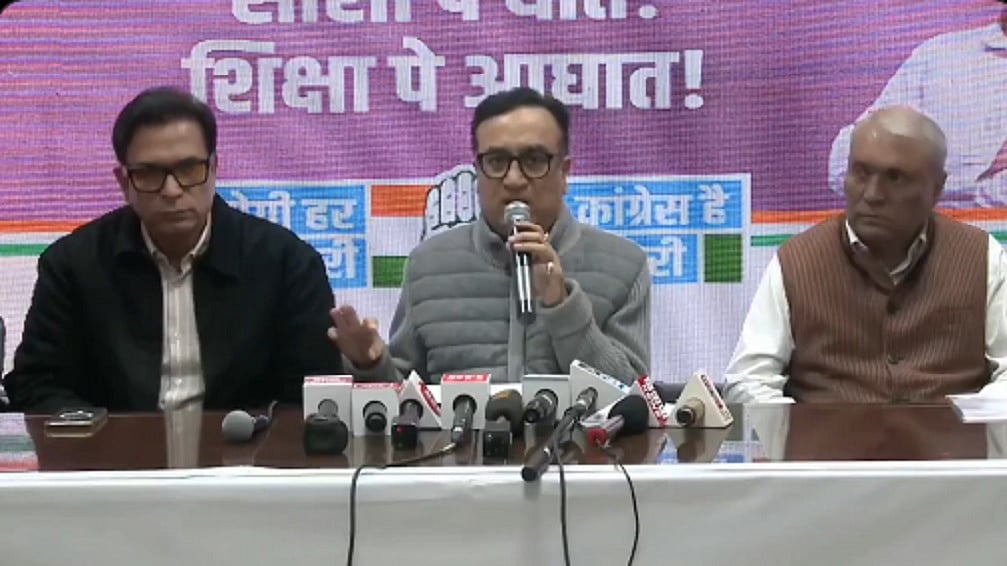 आप ने दिल्ली के विकास को लेकर भ्रमजाल बिछाया, स्वास्थ्य और शिक्षा क्षेत्र को बनाया बदहालः अजय माकन