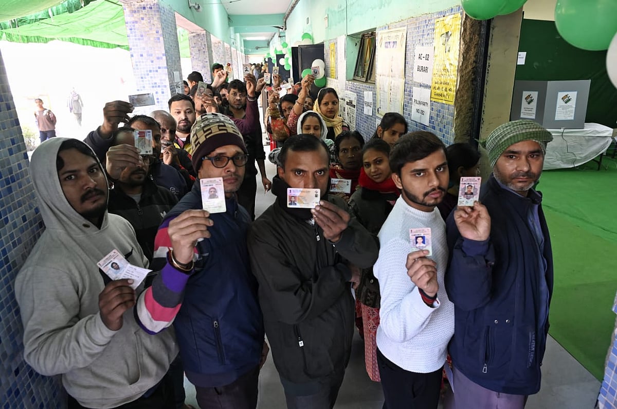 Delhi Assembly Election 2025 Voting Live: दिल्ली चुनाव के लिए वोटिंग खत्म, 57.89 प्रतिशत मतदान हुआ