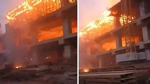 अहमदाबाद में बन रहे साबरमती बुलेट ट्रेन स्टेशन में लगी भयानक आग, दमकल की 13 गाड़ियां ने पाया काबू