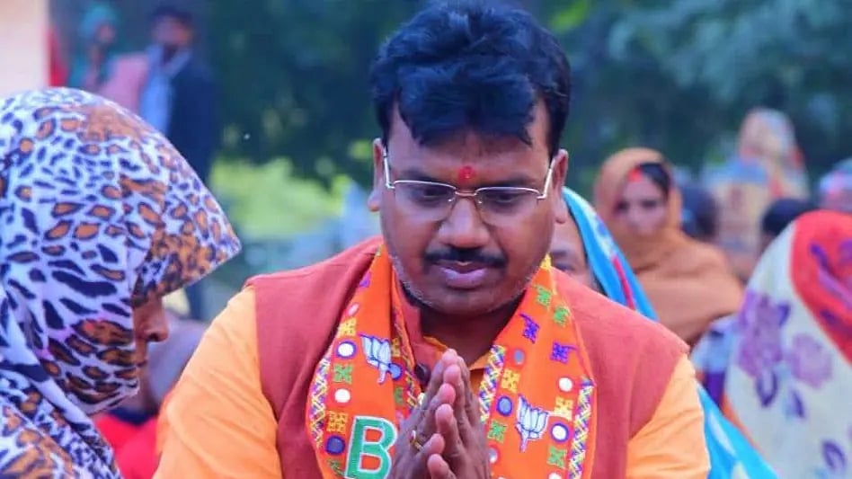 मिल्कीपुर विधानसभा उपचुनाव: BJP के चंद्रभानु पासवान की बड़ी जीत, एसपी के अजीत प्रसाद को 61 हजार से अधिक मतों से हराया