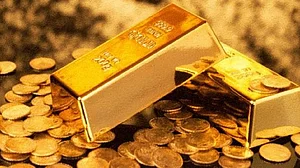 अर्थजगतः सोना 89,400 रुपये के सर्वकालिक उच्चस्तर पर और अमेरिका की एकतरफा टैरिफ नीति से आश्चर्य में दुनिया