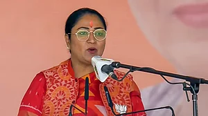 दिल्ली: रेखा गुप्ता बनीं मुख्यमंत्री, प्रवेश वर्मा सहित 6 विधायकों ने ली मंत्री पद की शपथ, जानें उनके नाम