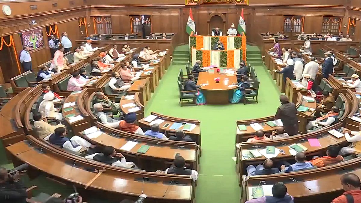 दिल्ली विधानसभा का आज दूसरा दिन, पेश होगी CAG रिपोर्ट, 'शीशमहल' और 'शराब घोटाला' को लेकर हंगामे के आसार