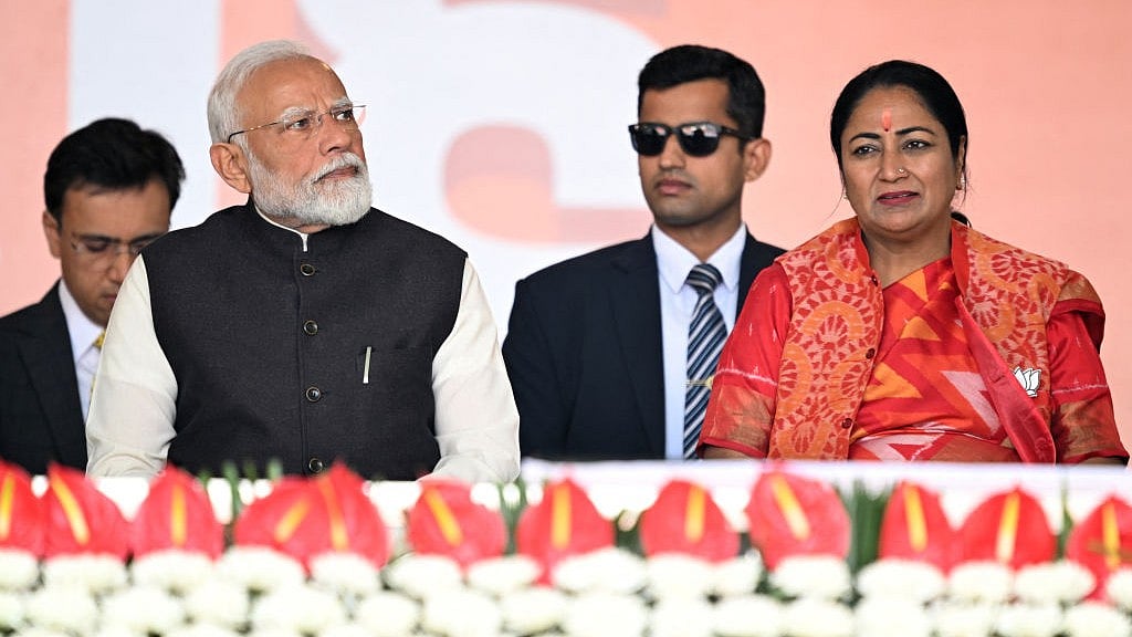दिल्ली में महिलाओं के लिए पीएम मोदी की घोषणा साबित हुई जुमला! महिला दिवस पर नहीं मिला महिलाओं को कोई पैसा