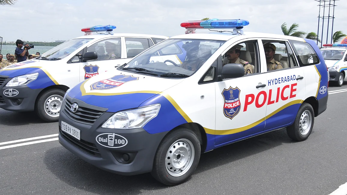 तेलंगाना: हैदराबाद और साइबराबाद में होली पर नहीं लगा सकते जबरन रंग, पुलिस ने जारी किया आदेश