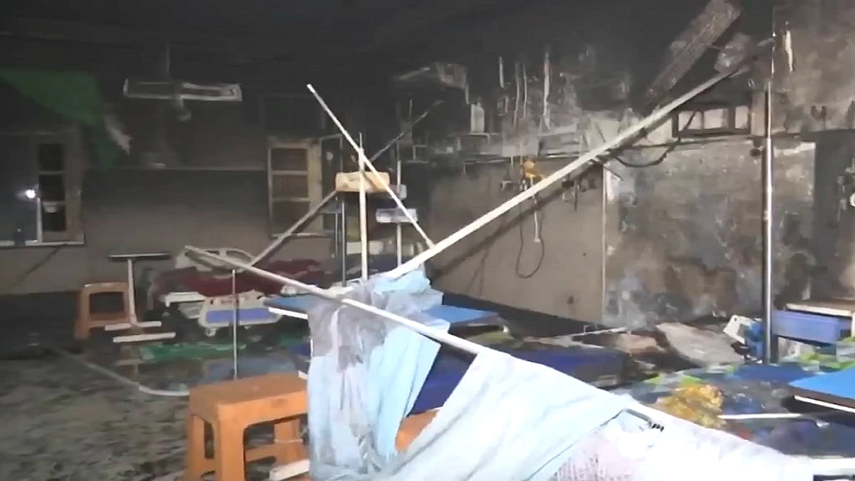 मध्य प्रदेश: ग्वालियर के कमला राजा अस्पताल में AC ब्लास्ट होने से लगी आग, दमकल कर्मियों ने आग पर पाया काबू