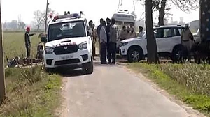 अमृतसर में मंदिर पर ग्रेनेड हमला करने वाला आरोपी पुलिस मुठभेड़ में ढेर, एक संदिग्ध फरार, एक जवान घायल