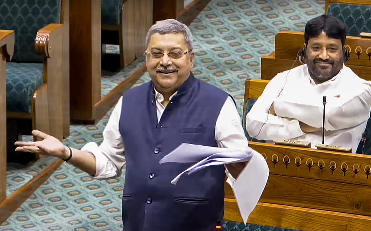 TMC सांसद ने रेलमंत्री को घेरा, '5 सालों में 200 रेल हादसे, 351 लोग की मौत,  पूरी तरह से नाकाम रहे रेल मंत्री