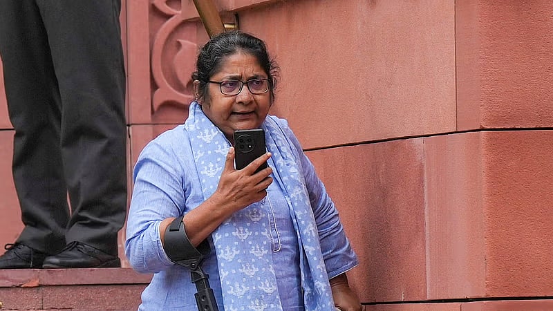 साकेत गोखले के भाषण के बाद गृह मंत्री को उबरने के लिए एक दिन चाहिए था; राज्यसभा स्थगित होने पर डोला सेन का शाह पर तंज