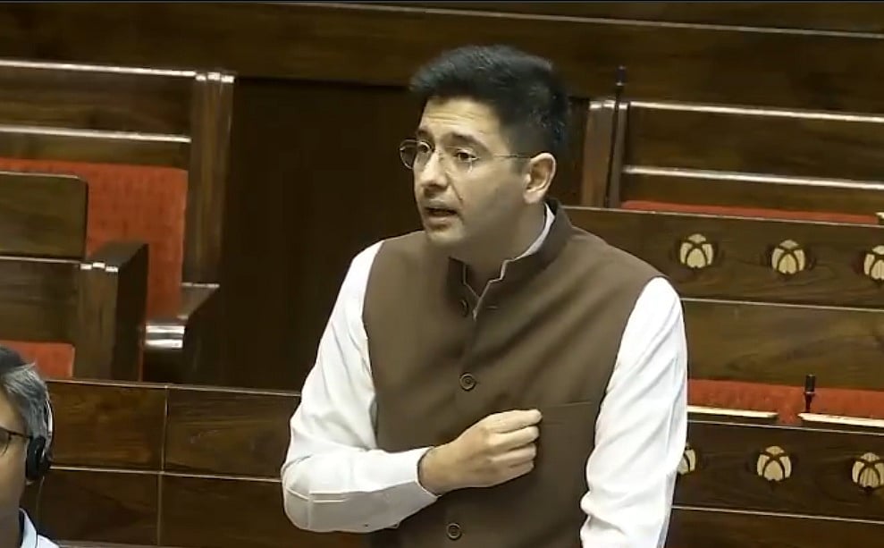 राघव चड्ढा पर AAP का एक्शन, राज्यसभा उपनेता पद से हटाए गए, अशोक मित्तल को मिली जिम्मेदारी