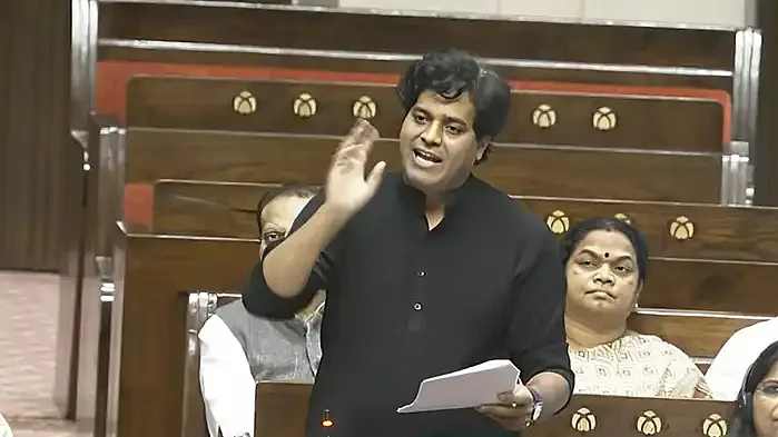 कांग्रेस सांसद इमरान प्रतापगढ़ी 