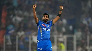 IPL 2025: मुंबई इंडियंस में बुमराह की वापसी, जयवर्धने ने कहा- MI और आरसीबी मैच में चयन के लिए होंगे उपलब्ध