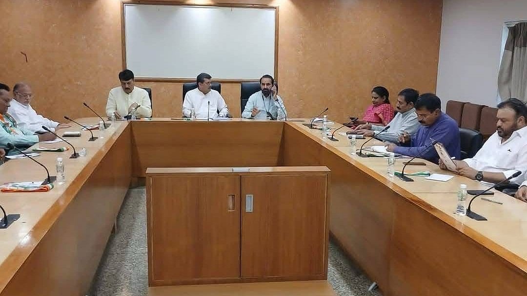 गुजरात में अकेले उपचुनाव लड़ेगी कांग्रेस, ‘आप’ से गठबंधन नहीं, पर राष्ट्रीय स्तर पर रहेंगे इंडिया में एक साथ: गोहिल
