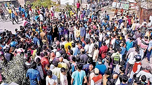 मनोविकार ग्रस्त नेता का सत्ता में आना खतरनाक!