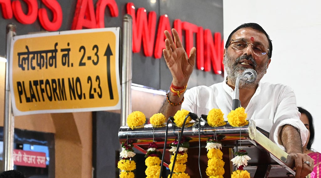 क्या बीजेपी सांसद निशिकांत दुबे पर चलेगा आपराधिक अवमानना का मामला?
